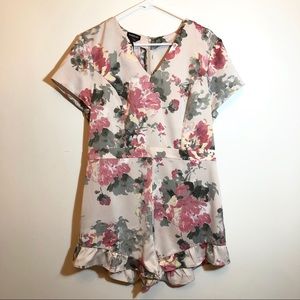 Bebe Ruffled Floral Romper Size 14